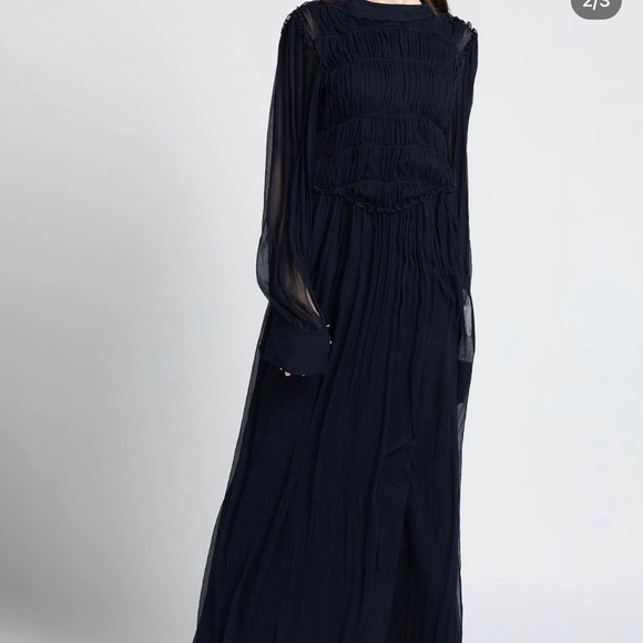 Silk - Picture 2 of 4